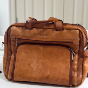 Kenneth Cole Reaction Leather Bag