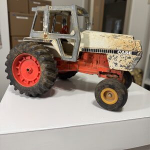 Vintage ERTL Case 2590 Die-Cast Toy Tractor (1/16 Scale)  *Needs Restoration