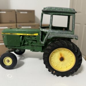 Vintage ERTL John Deere 4440 Tractor with Cab – 1:16 Scale Die-Cast Farm Toy