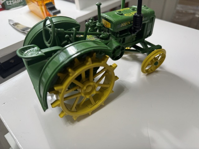 John Deere GP Wide-Tread Tractor – Die-Cast Collector Model - Image 5